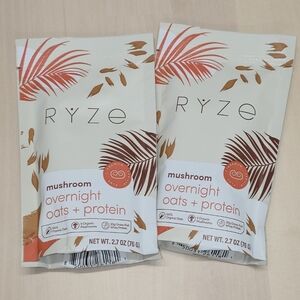 Mushroom Overnight Oats + Protein Vanilla Cinnamon